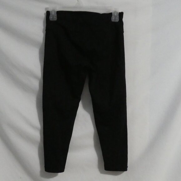 INFINITE Legging Crop | small | Black Leggings - Picture 2 of 16